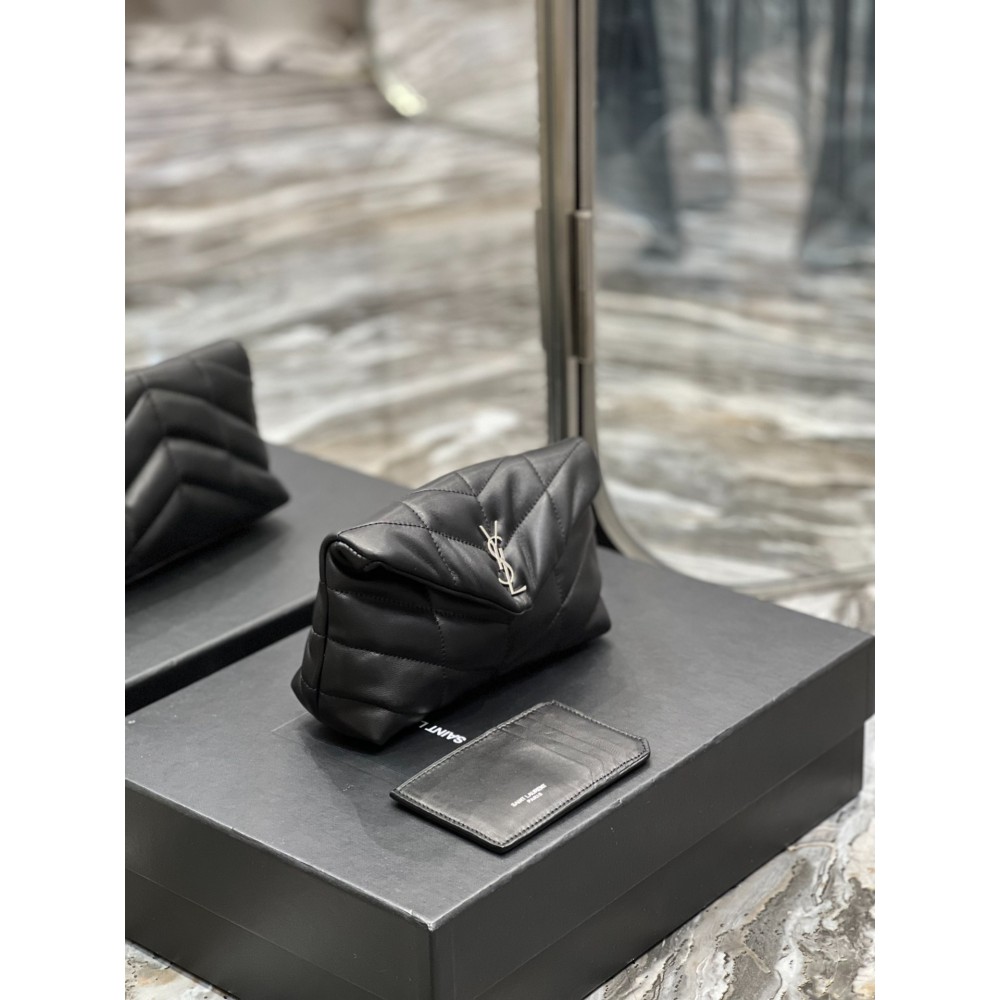 Ysl PUFFER small pouch in leather 19 X 9,5 X 2,5 CM Bags