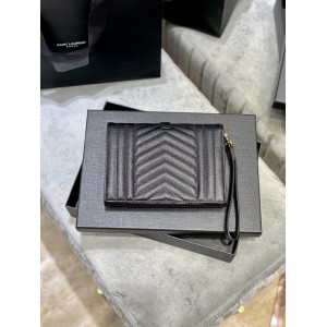 Ysl Envelope matelassé leather clutch 21x16cm 