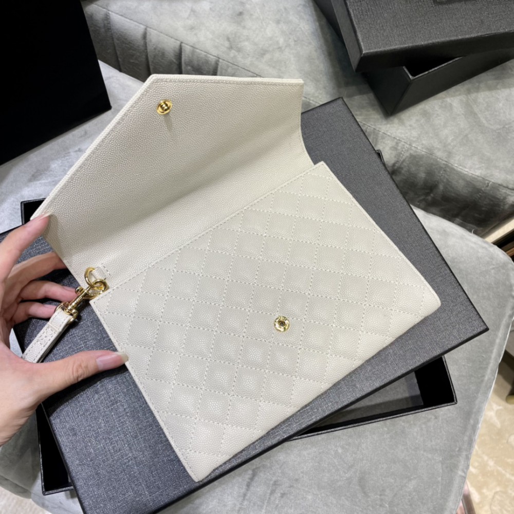 Ysl Envelope matelassé leather clutch 21x16cm 