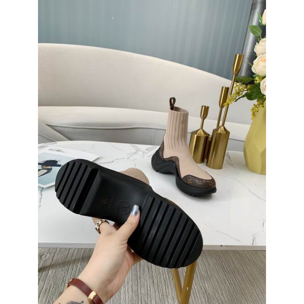 Lv archlight boots 35-42 Shoes