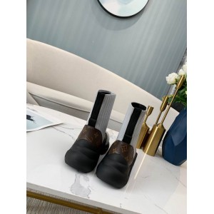 Lv archlight boots 35-42 Shoes