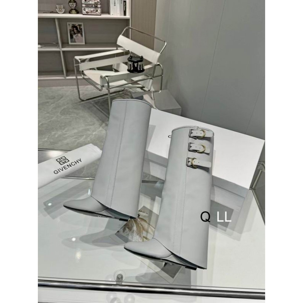 Givenchy boots 36-42 Shoes