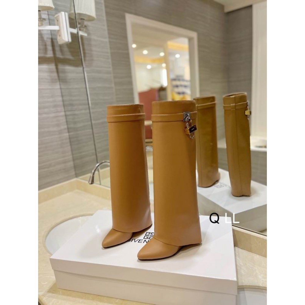 Givenchy boots 36-42 Shoes