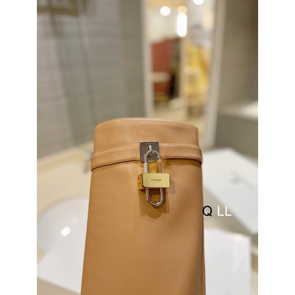 Givenchy boots 36-42 Shoes