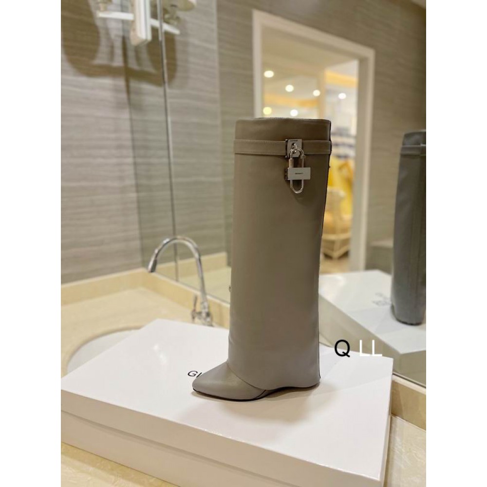 Givenchy boots 36-42 Shoes