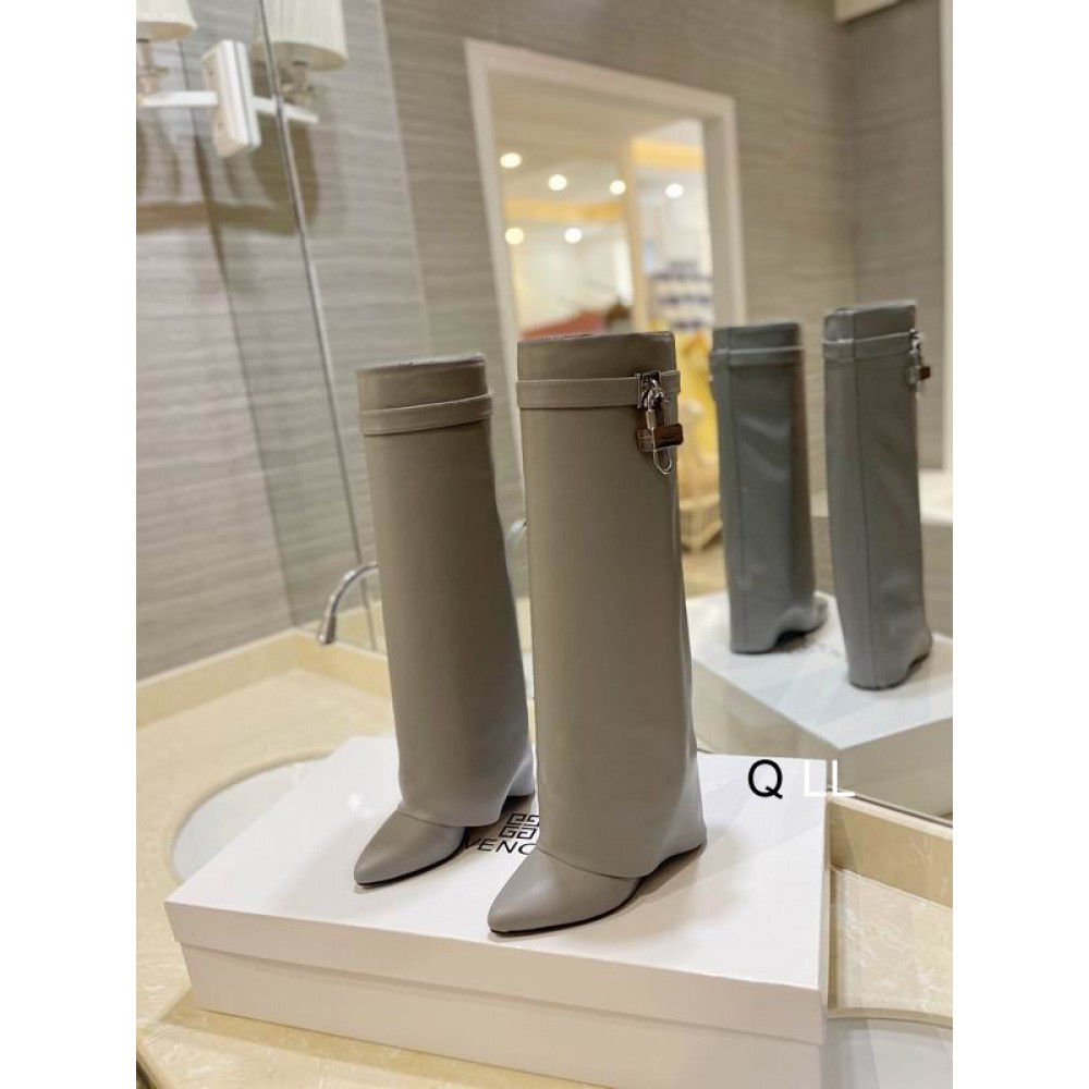 Givenchy boots 36-42 Shoes