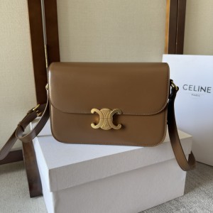Celine triomphe bag in shiny calfskin leather 22.5x16.5x7.5cm Bags