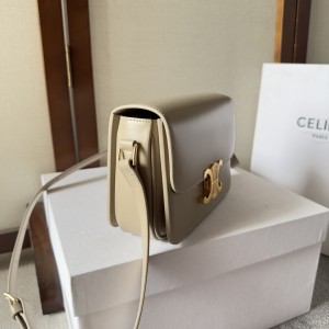 Celine triomphe bag in shiny calfskin leather 18.5x14x5cm Bags