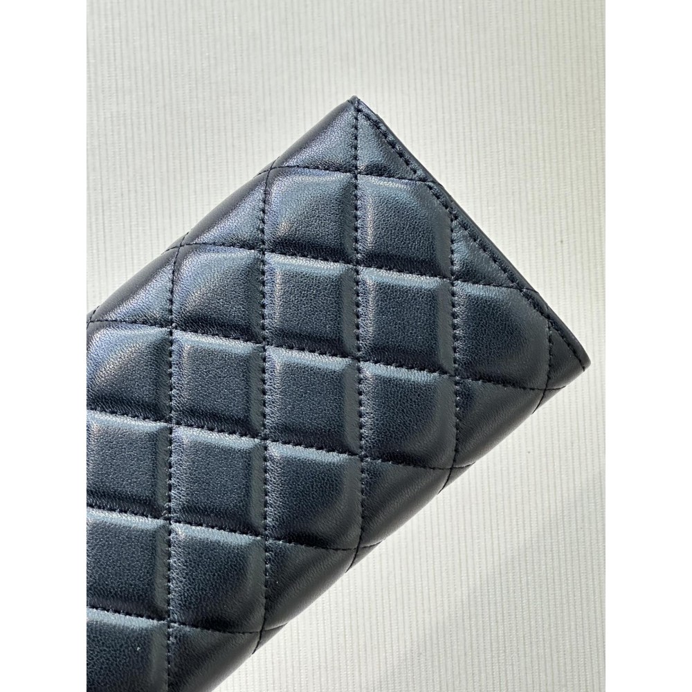 Chanel flap wallet leather 100% 19.5×10×3cm Accesories