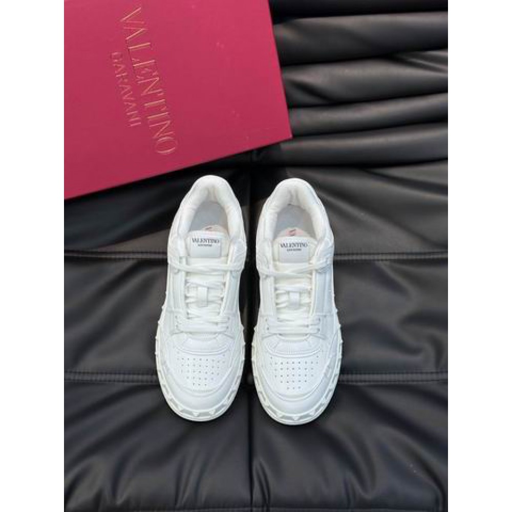 Valentino sneakers 35-45 Shoes