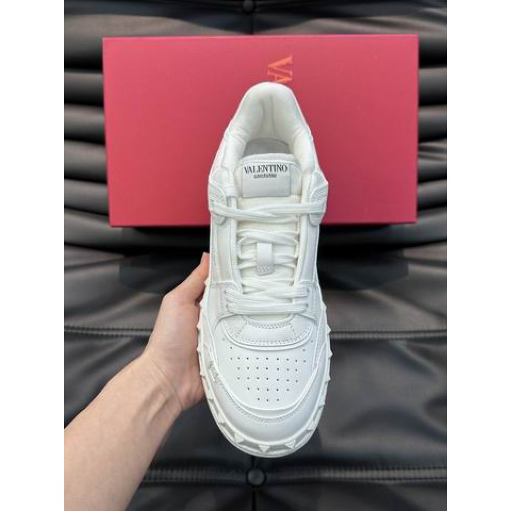 Valentino sneakers 35-45 Shoes