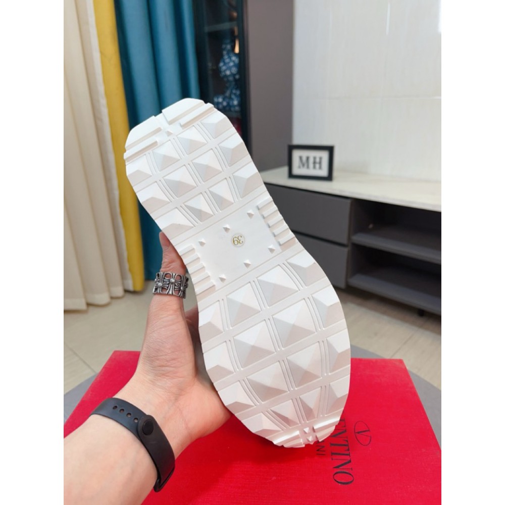 Valentino sneakers 35-45 Shoes