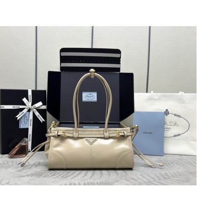 Prada Medium leather handbag 32x15.5x12cm