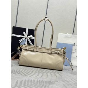 Prada Medium leather handbag 32x15.5x12cm Bags