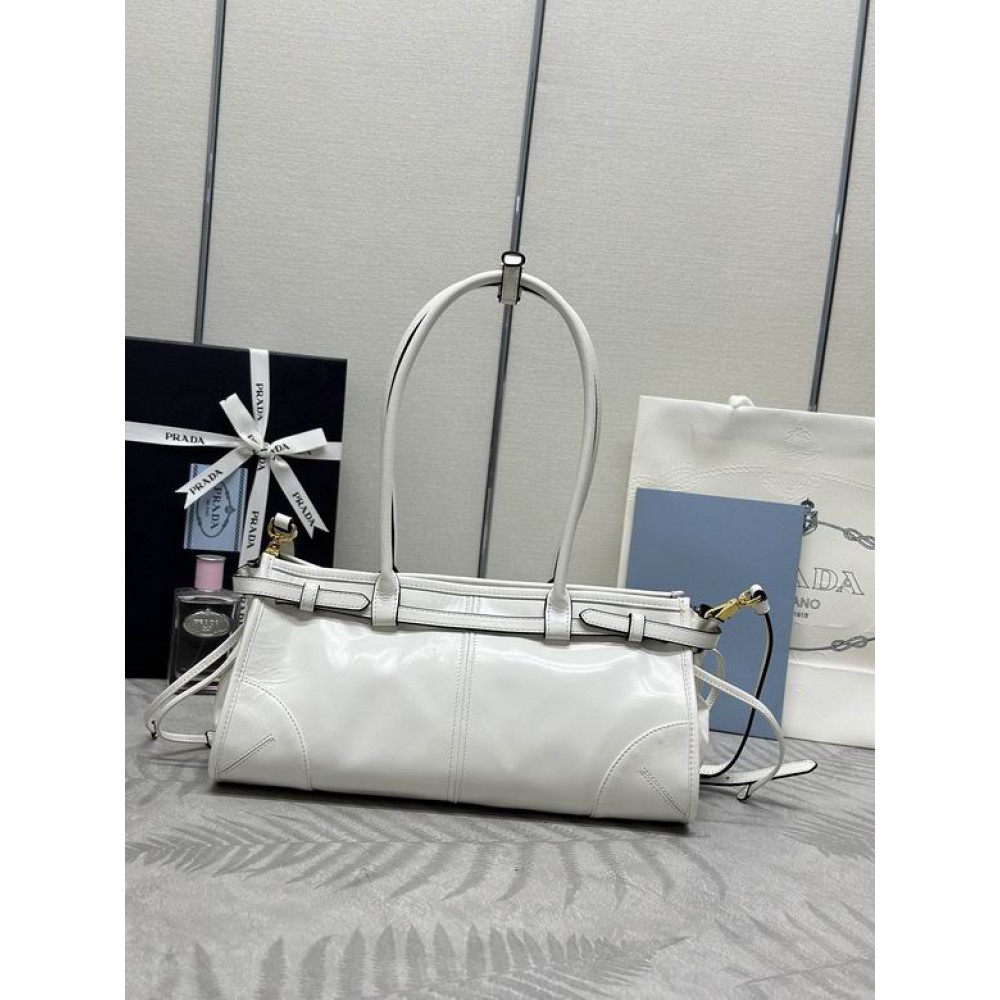 Prada Medium leather handbag 32x15.5x12cm Bags