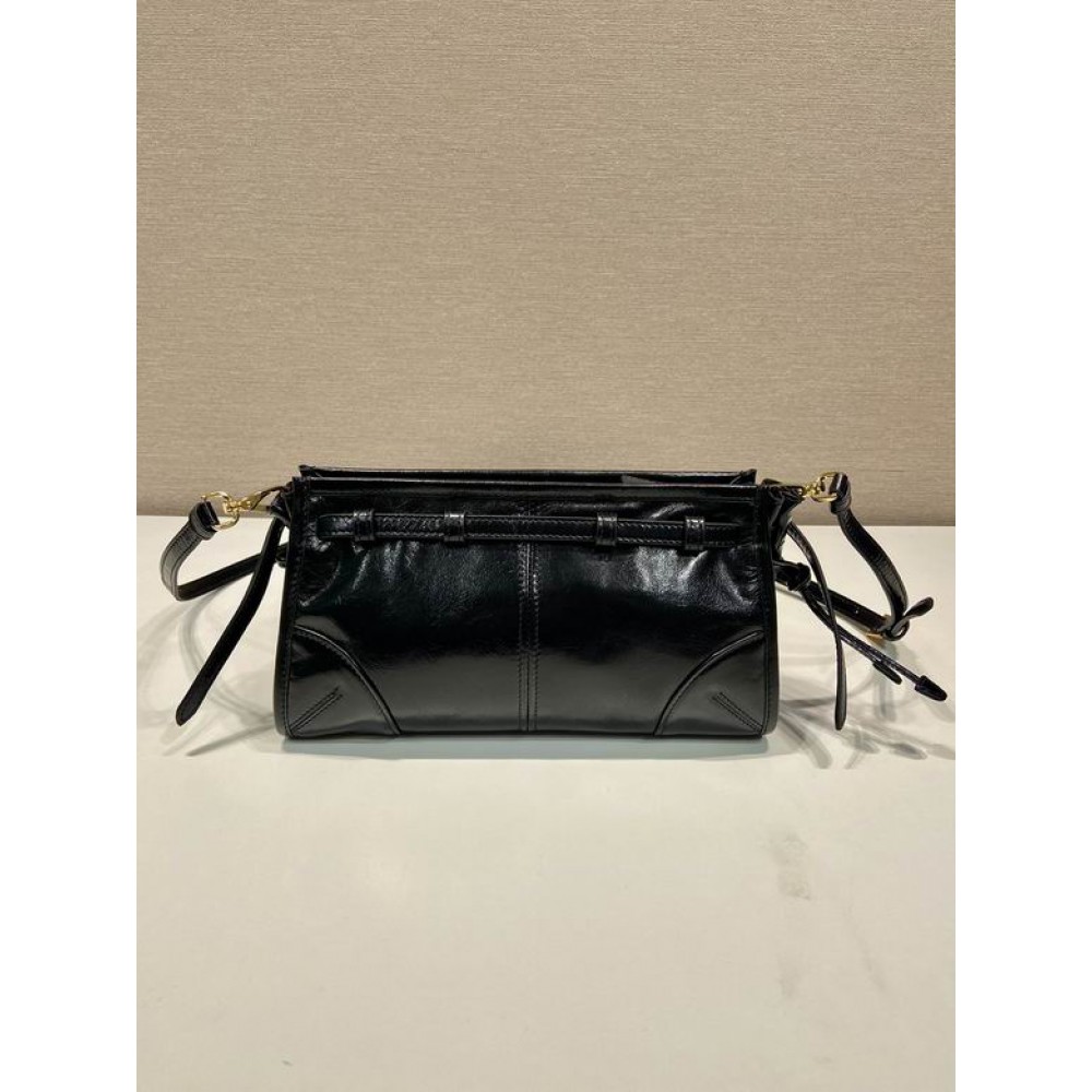Prada Small leather handbag 26x14x12cm Bags