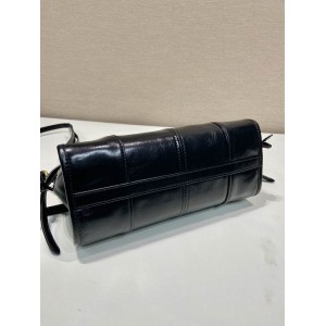 Prada Small leather handbag 26x14x12cm Bags