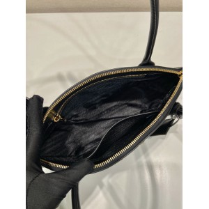 Prada Small leather handbag 26x17x9cm Bags