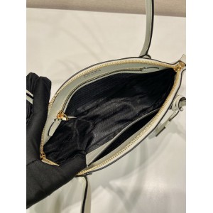 Prada Small leather handbag 26x17x9cm Bags