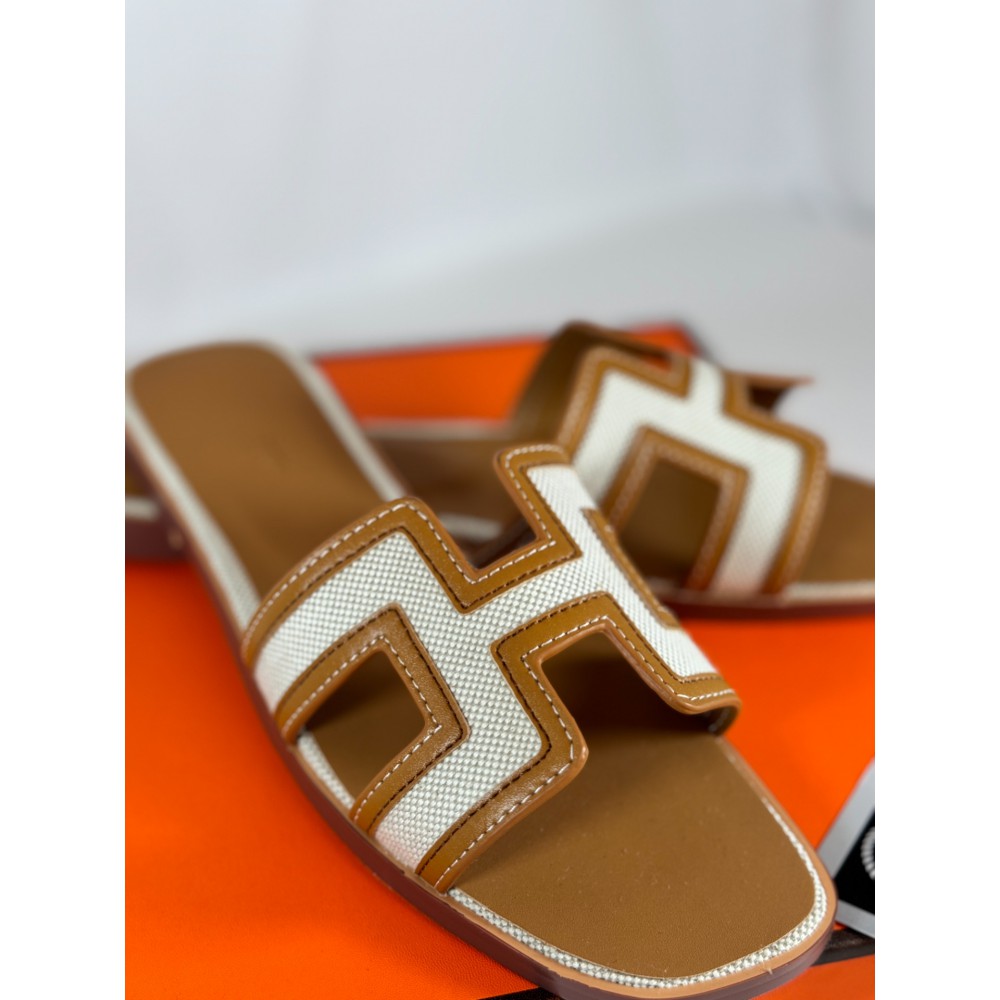 Hermes Oran slippers