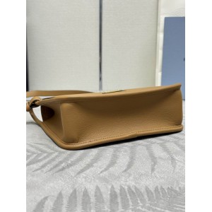 Prada saffiano leather bag 24x15x8cm Bags