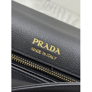 Prada saffiano leather bag 24x15x8cm Bags