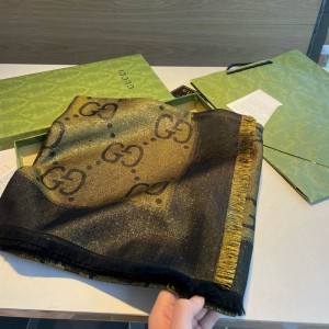 Gucci scarf 140x140cm cotton silk Accesories