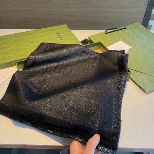 Gucci scarf 140x140cm cotton silk Accesories
