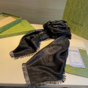 Gucci scarf 140x140cm cotton silk Accesories