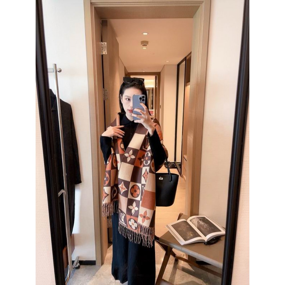 Lv scarf 180x65cm cotton silk Accesories