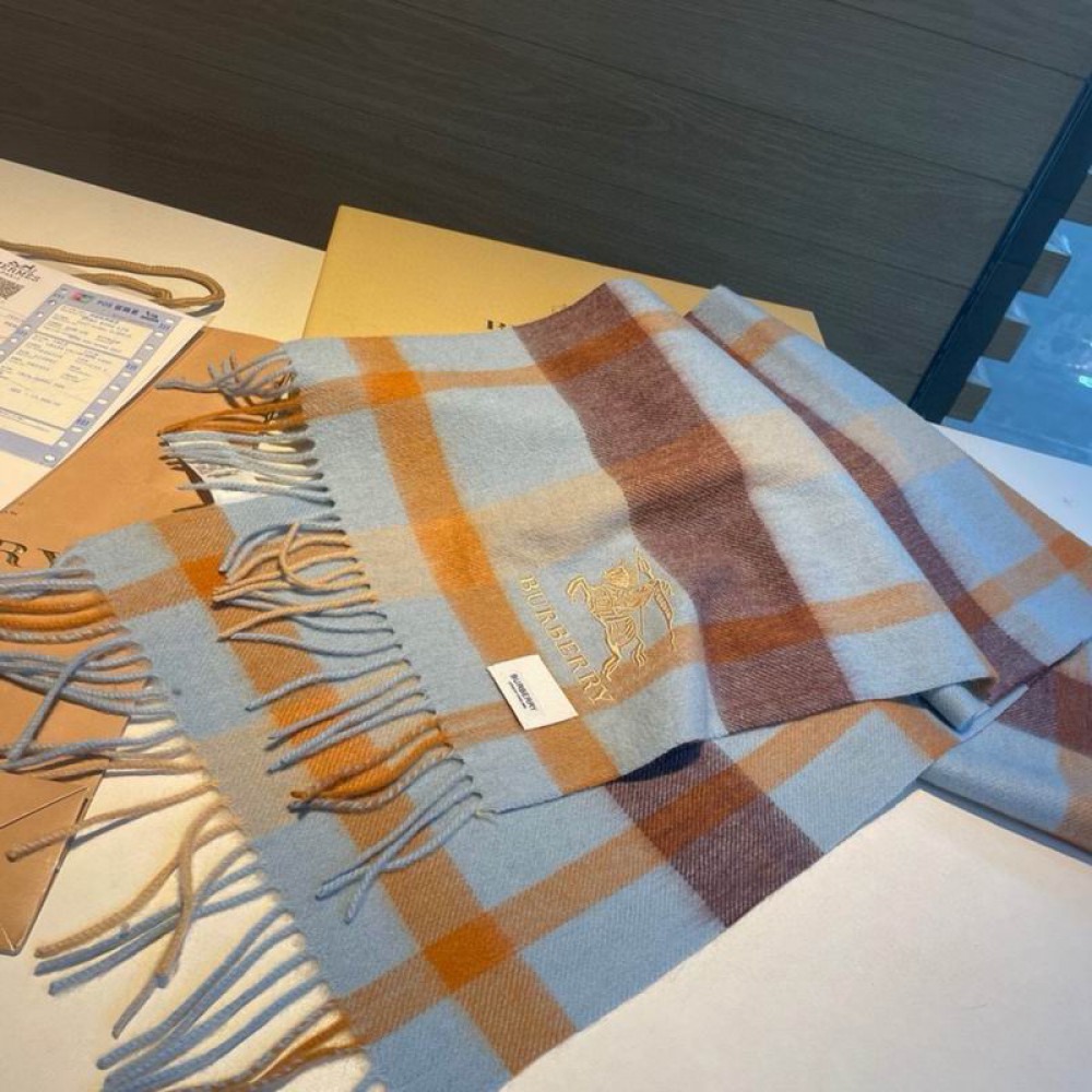 Burberry scarf 180x30cm cotton silk Accesories