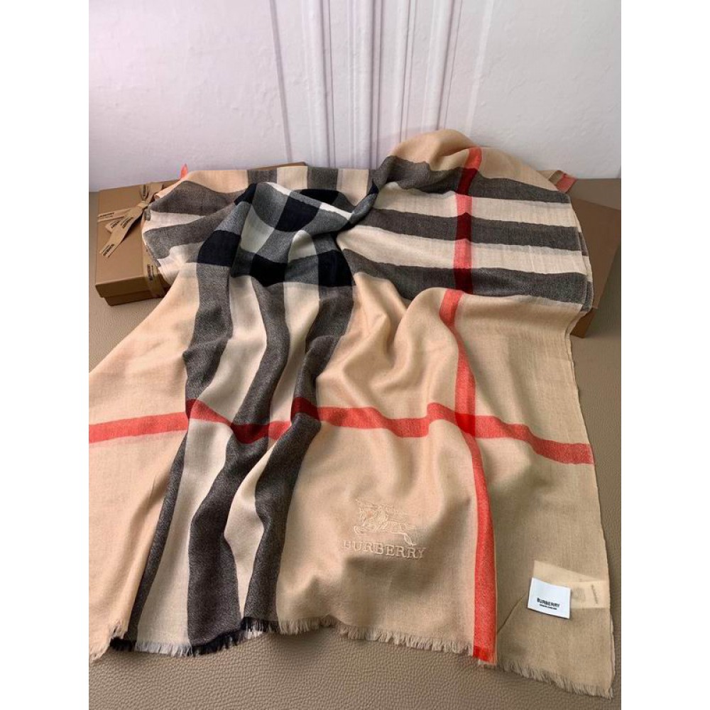 Burberry scarf 220x75cm cotton silk Accesories