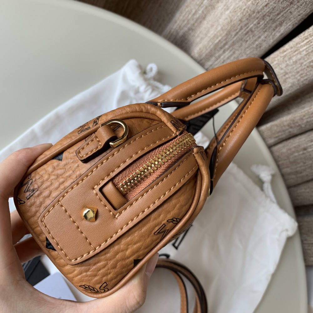 Mcm Boston Bag in Visetos Original 8.0 x 18.0 x 9.5 cm Bags