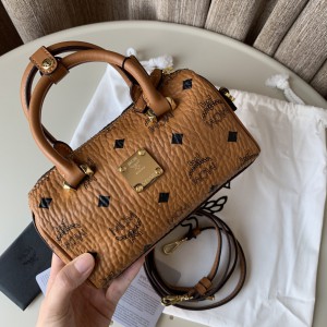 Mcm Boston Bag in Visetos Original 8.0 x 18.0 x 9.5 cm Bags