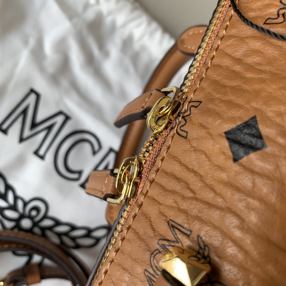 Mcm Boston Bag in Visetos Original 8.0 x 18.0 x 9.5 cm Bags