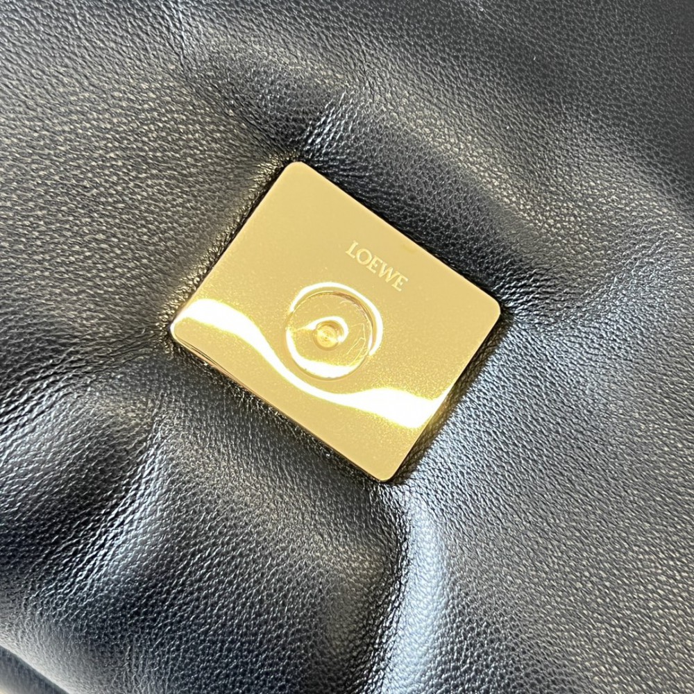 Loewe puffer Goya bag 23x13x6cm Bags