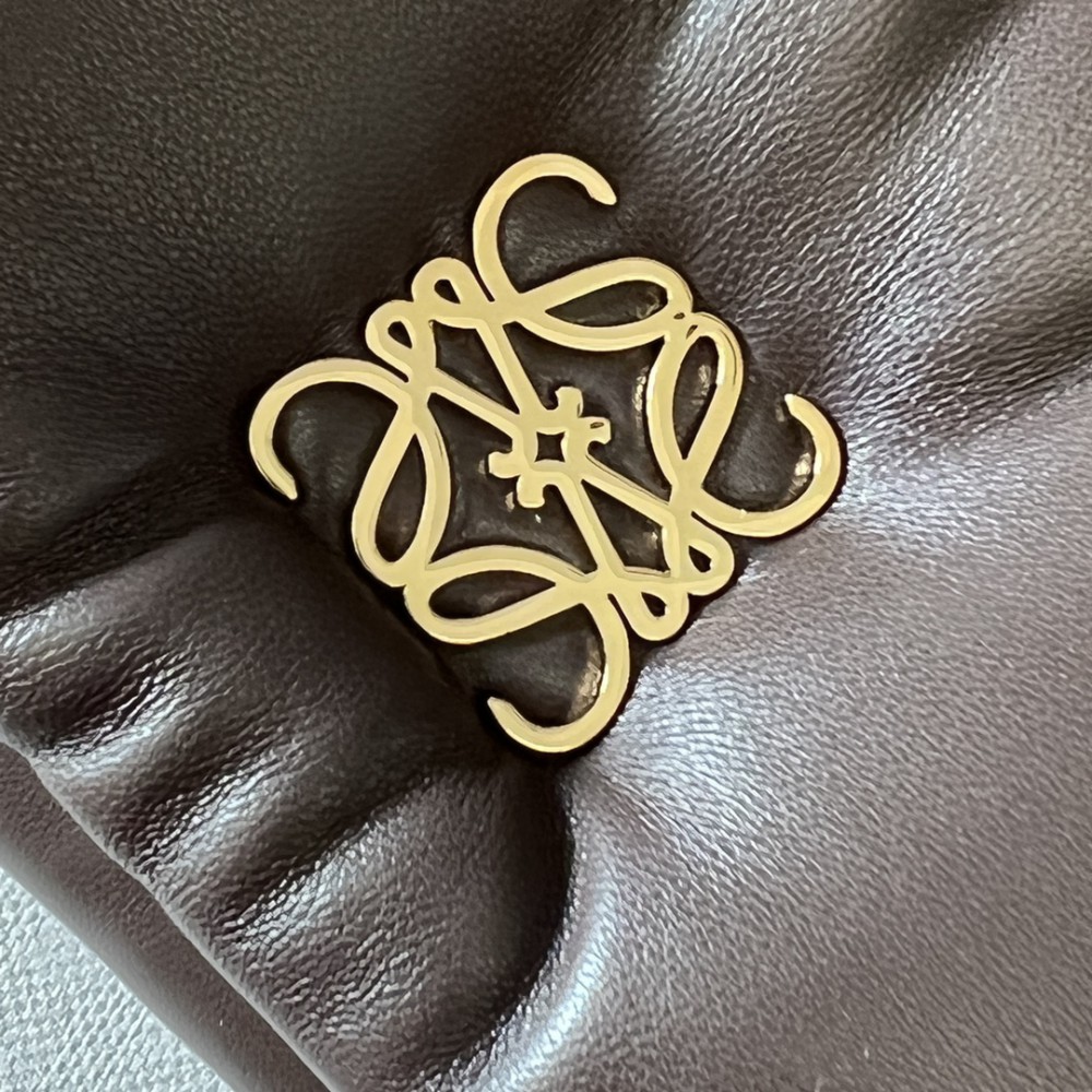 Loewe puffer Goya bag 23x13x6cm Bags