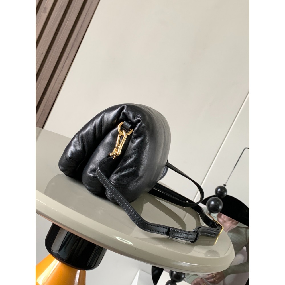 Loewe puffer Goya bag 20x13x6cm Bags