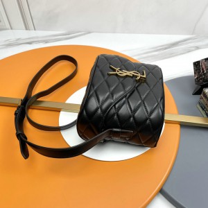 Ysl june box bag 19 X 15 X 8 CM Bags