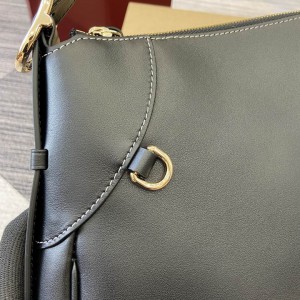 GG Emblem medium shoulder bag 815217 37x23x8cm Bags