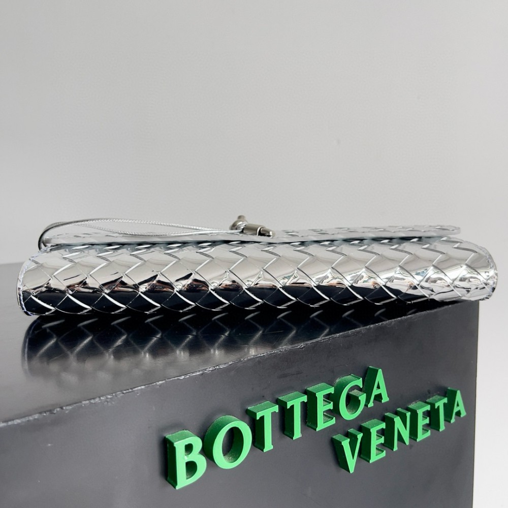 Bottega veneta andiamo clutch 31x13x3cm Bags