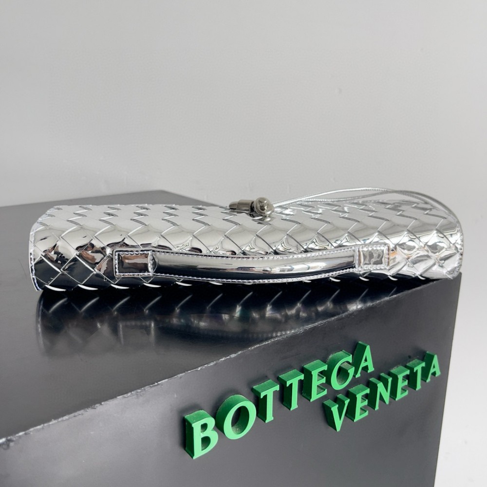 Bottega veneta andiamo clutch 31x13x3cm Bags