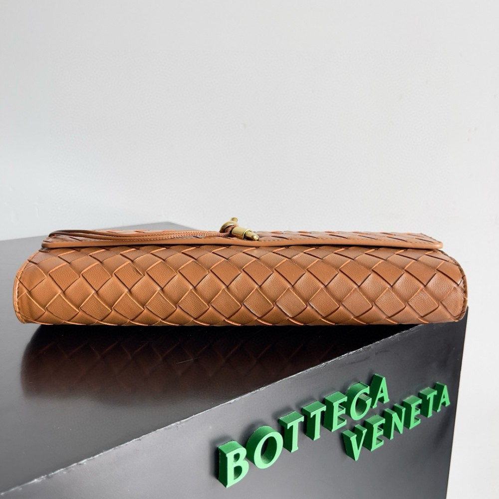 Bottega veneta andiamo clutch 31x13x3cm Bags