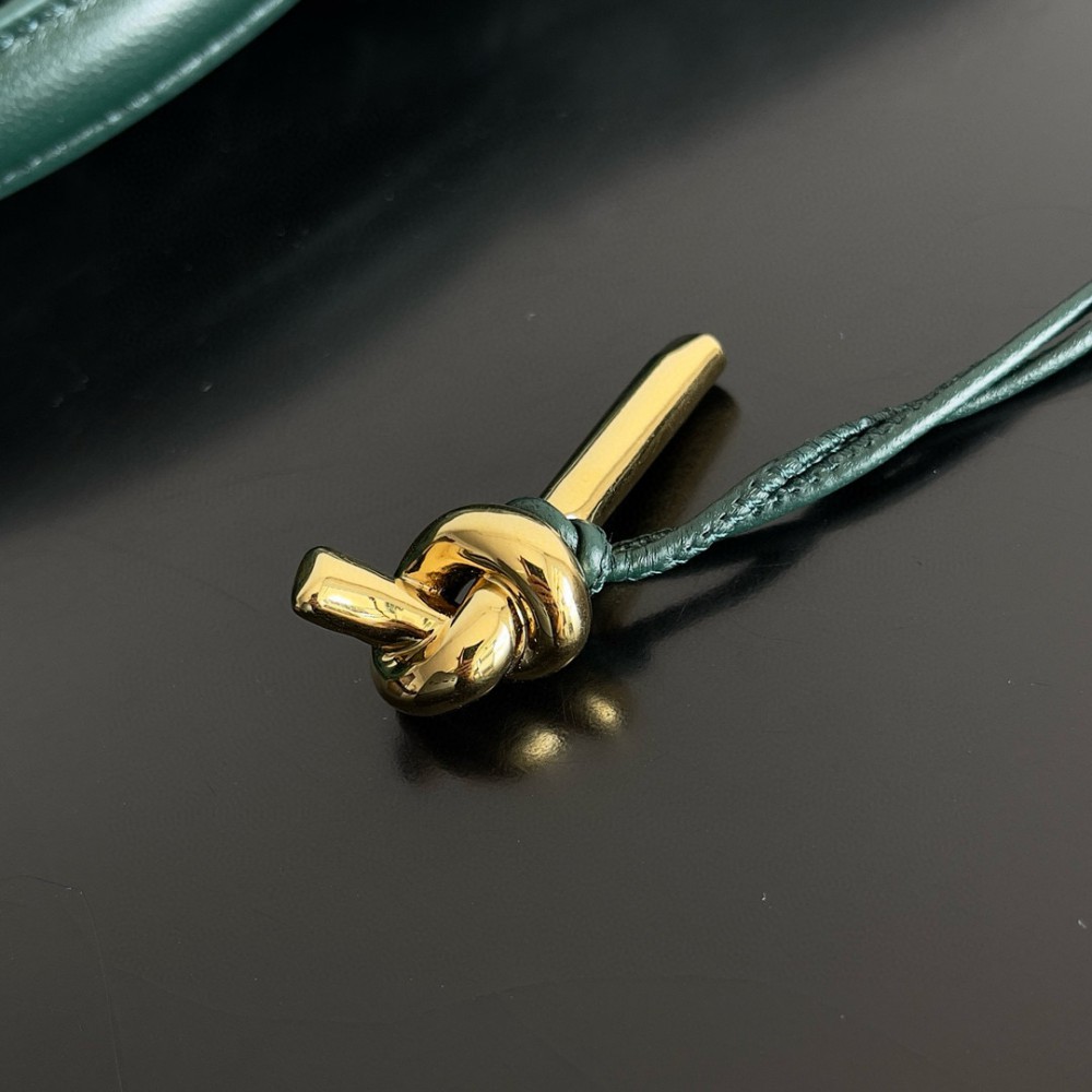 Bottega veneta andiamo clutch 31x13x3cm Bags