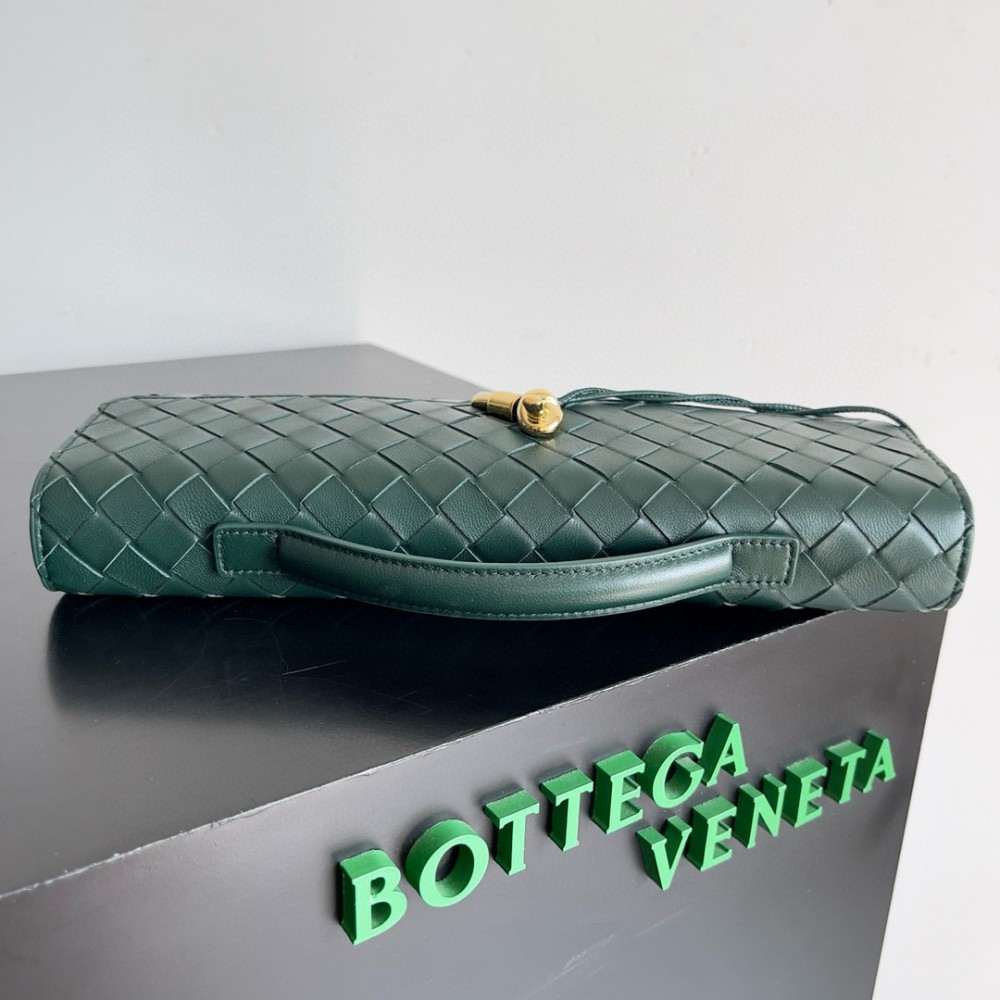 Bottega veneta andiamo clutch 31x13x3cm Bags