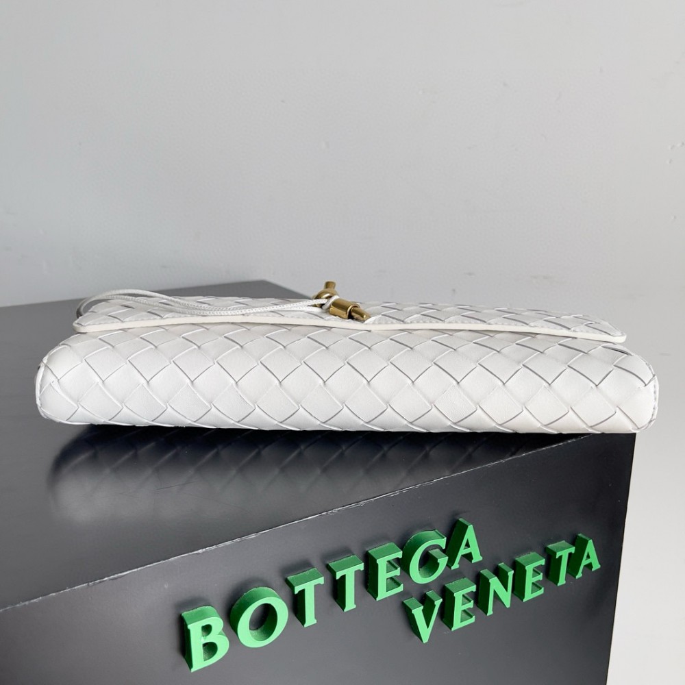 Bottega veneta andiamo clutch 31x13x3cm Bags