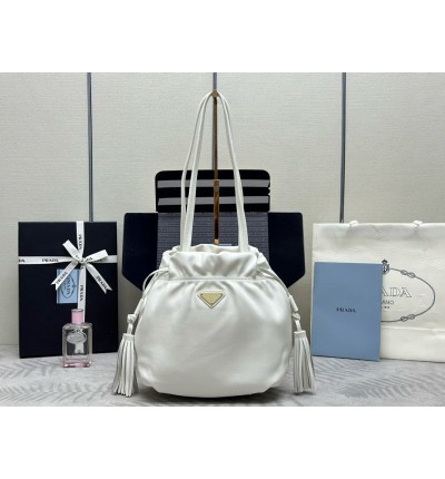 Prada Nappa leather shoulder bag 30x23x15cm