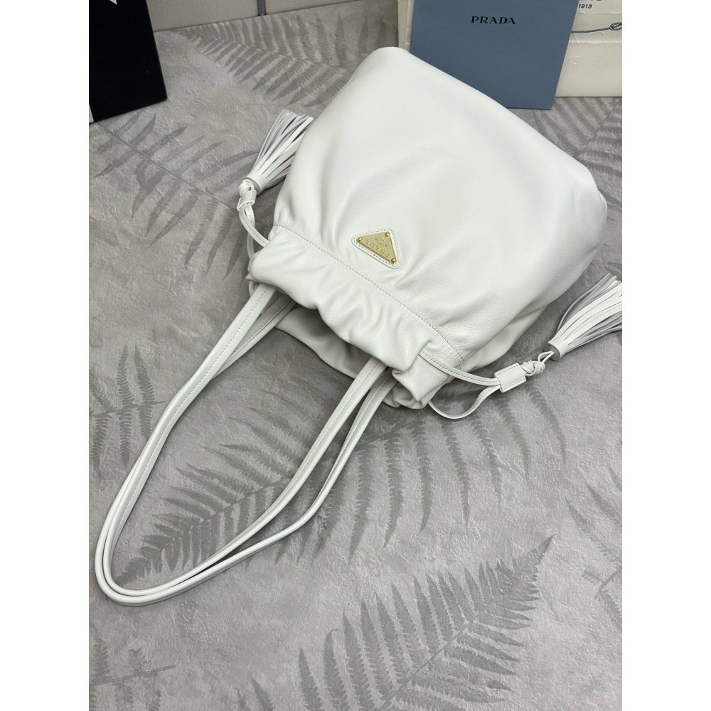 Prada Nappa leather shoulder bag 30x23x15cm Bags