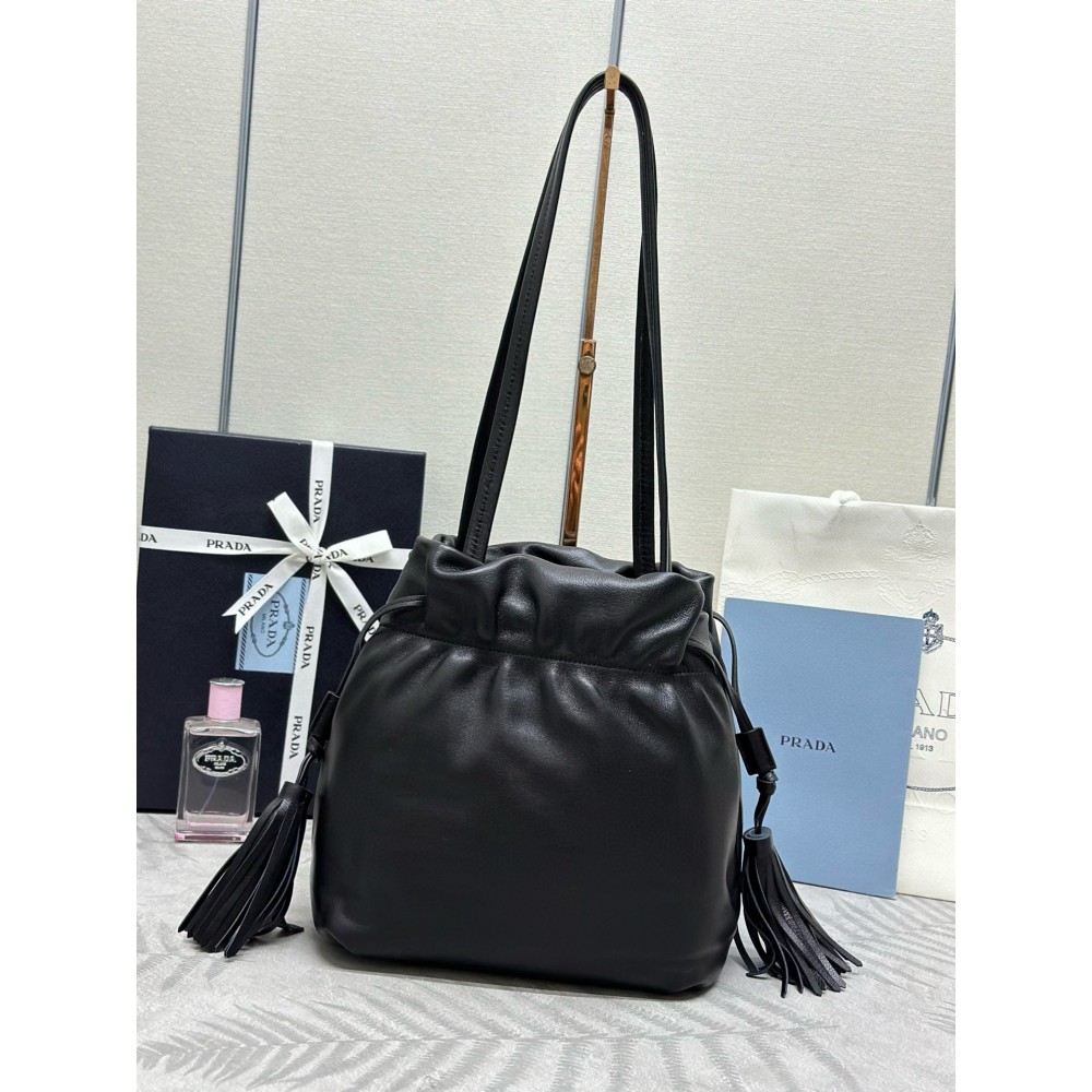 Prada Nappa leather shoulder bag 30x23x15cm Bags