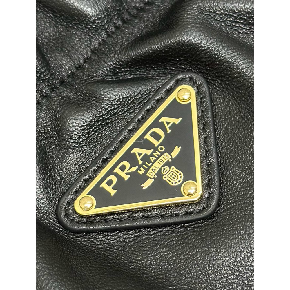 Prada Nappa leather shoulder bag 30x23x15cm Bags